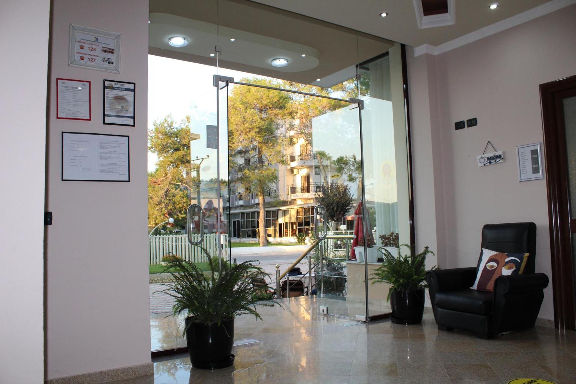 Hotel Villa Aljor Golem (Tirana) Exterior foto